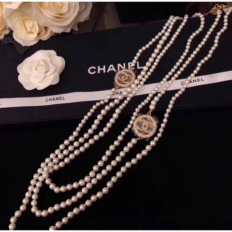 Ch*el brooches